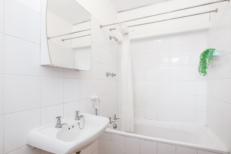 0 Bedroom Property for Sale in Three Anchor Bay Western Cape